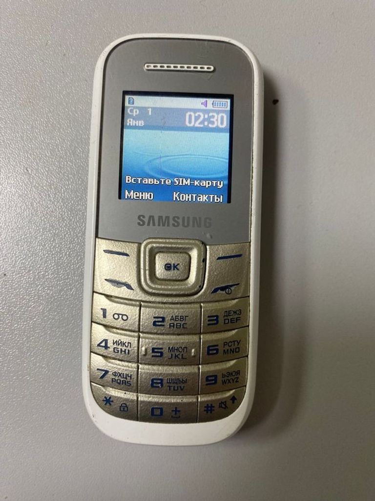 Купити Samsung e1200 Б/У