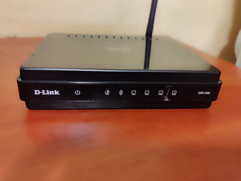 Объявление Маршрутизатор Роутер D-Link DIR-300 Б/У