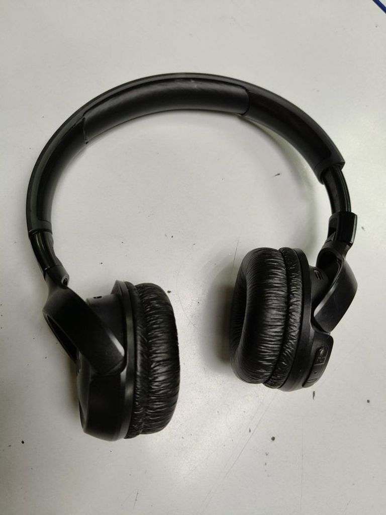 Купить Jbl tune 520bt Б/У