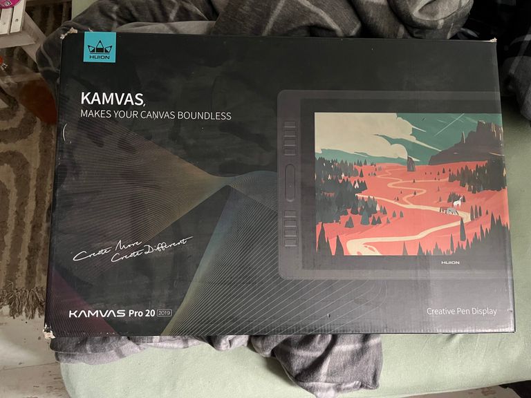 Дешиво Huion Kamvas pro 20 с ломбарда