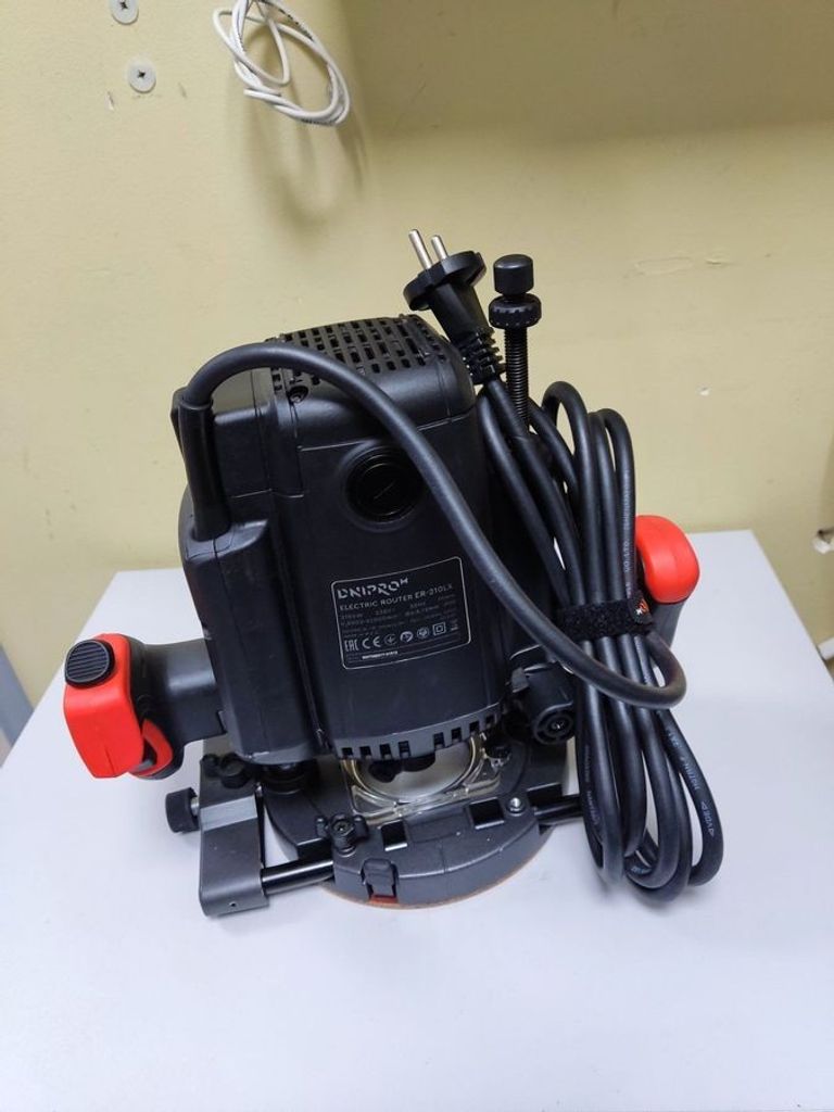 Купить Dnipro-M er-210lx Б/У