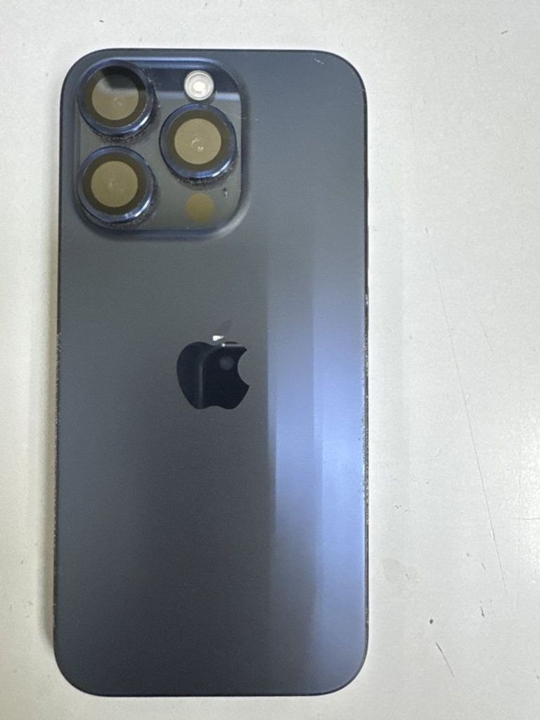 Купити Apple iphone 15 pro 256gb Б/У