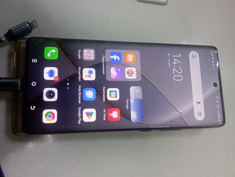 Купити Tecno spark 20 pro plus kj7 8/256gb Б/У