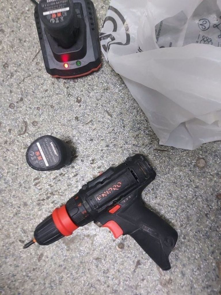 Купити Dnipro-M cd-123qs 2акб + зп Б/У