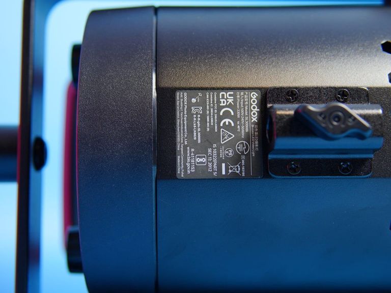 Відеосвітло Godox SL300IIIBI Bi-Color LED Monolight (SL300IIIBI). Новий. Код:null. Зображення 5