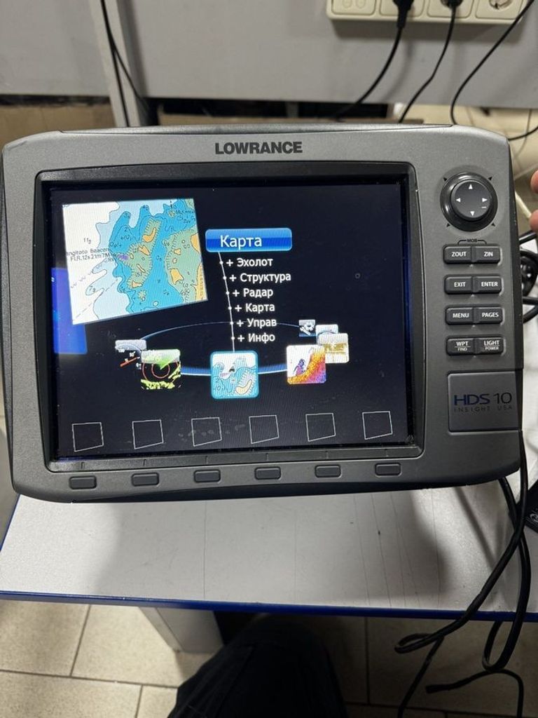 Купити Lowrance hds 10 gen2 + lls1 structurecsanner Б/У