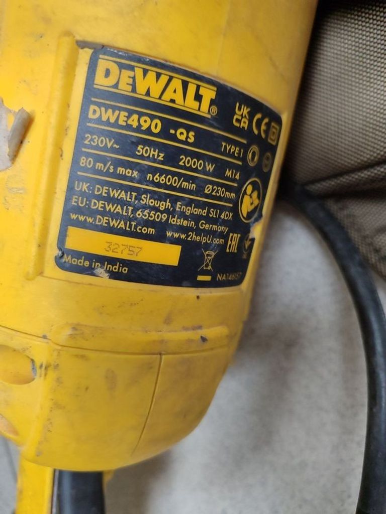 Купить Dewalt DWE490 Б/У