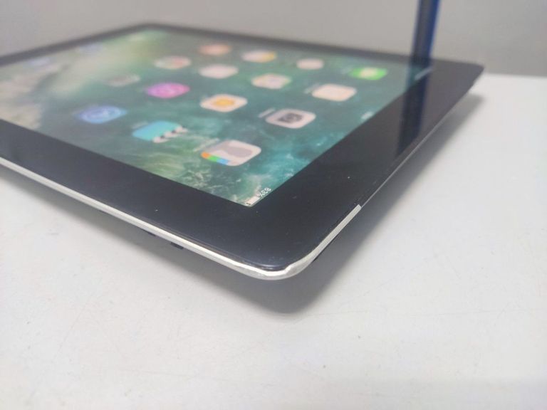 Apple ipad 4 wifi a1459 32gb 3g Код:01-200809148. Изображение 7