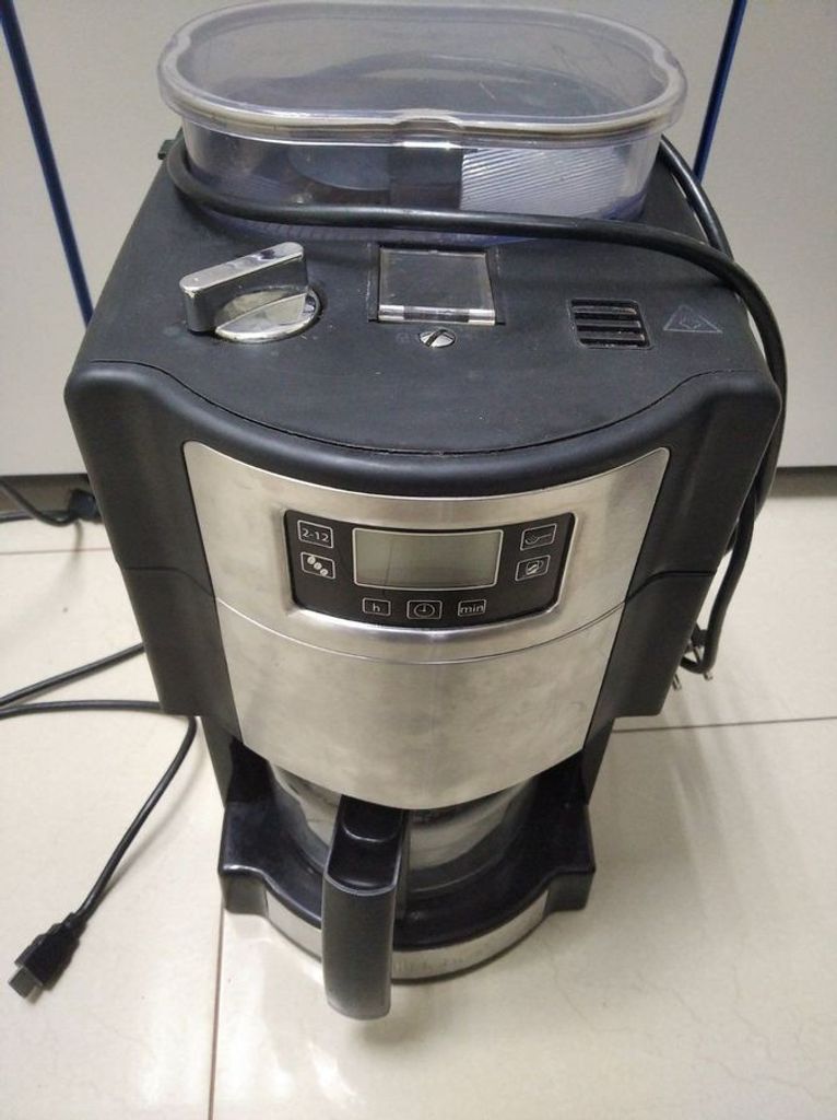 Купить Russell hobbs Allure Grind 20060-56 Б/У