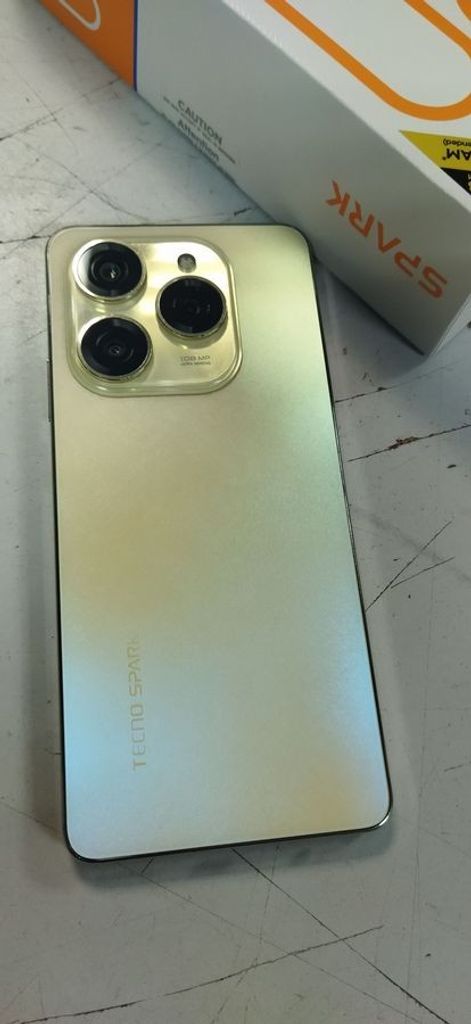 Розпродаж Tecno spark 20 pro kj6 8/256gb, продавець Техноскарб