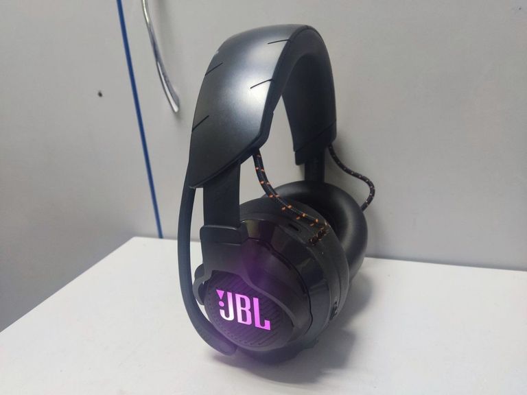Оголошення Jbl quantum 610 Б/У