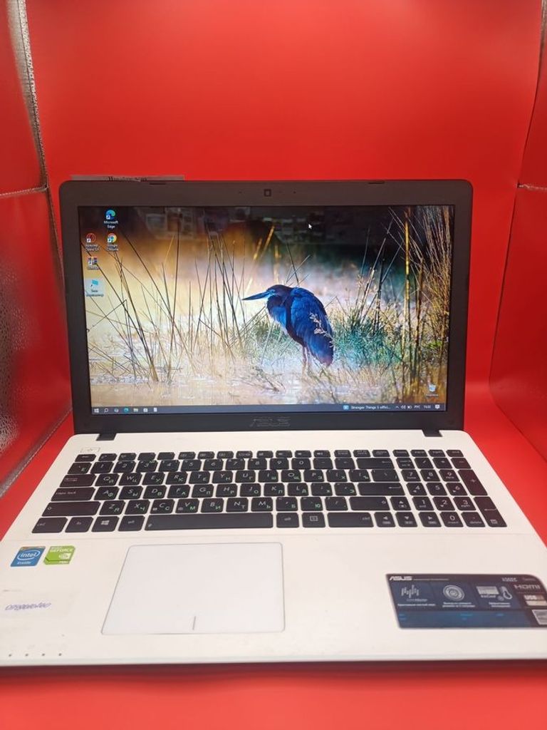 Купить Asus 15/celeron 1007u ddr3/4gb ddr3/hdd 500 gb/ssd *відсутній/*інтегрована Б/У
