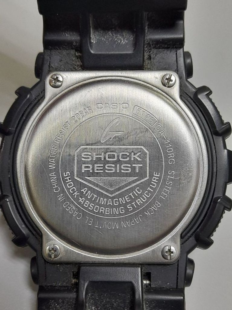 Дешево Casio G-Shock GA-110RG-1AER з ломбарду