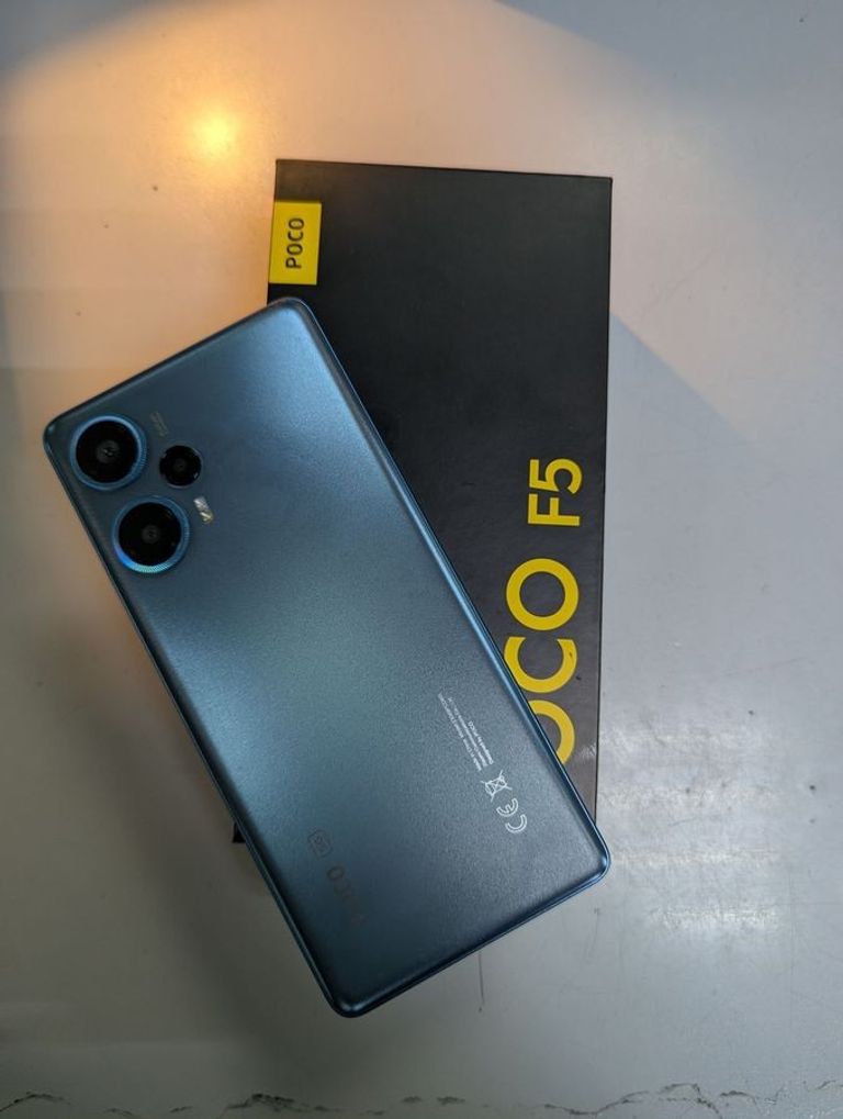 Розпродаж Xiaomi Poco F5 12/256GB Blue, продавець Техноскарб