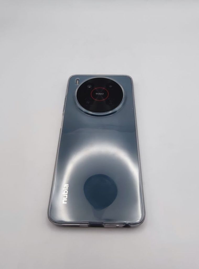 Zte Nubia V70 Max 6/128GB Gray Код:01-200848410. Зображення 5