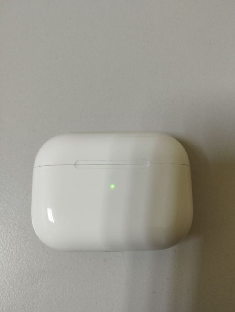 Apple airpods pro 2nd generation with magsafe charging case usb-c Код:01-200856198. Зображення 5