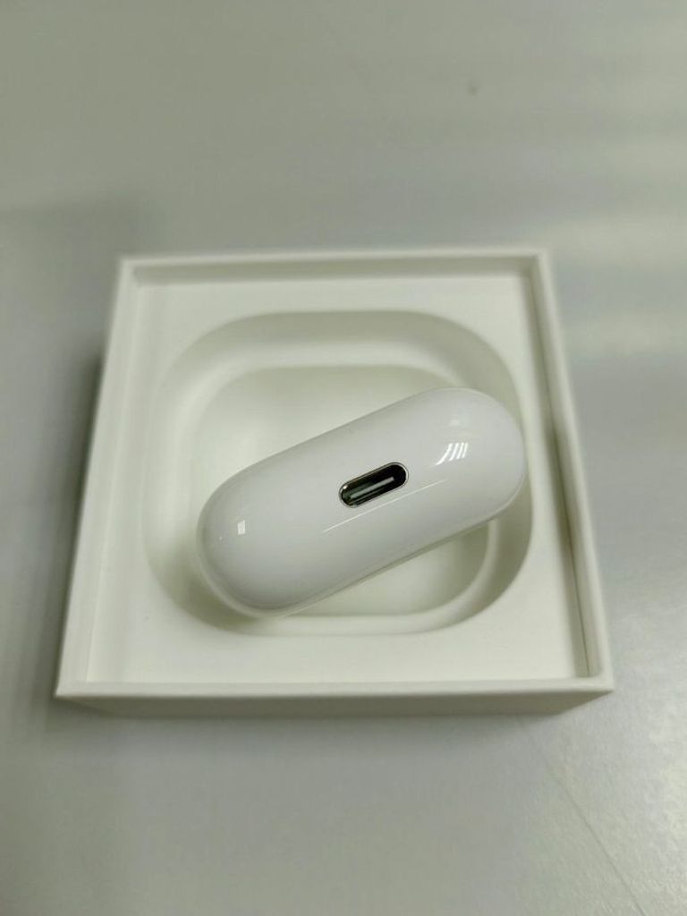 Розпродаж Apple airpods 4, продавець Техноскарб