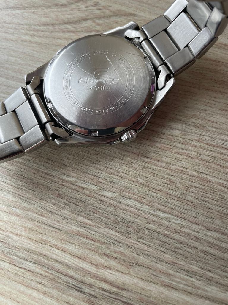 Дешево Casio Edifice EF-129D-2AVEF з ломбарду