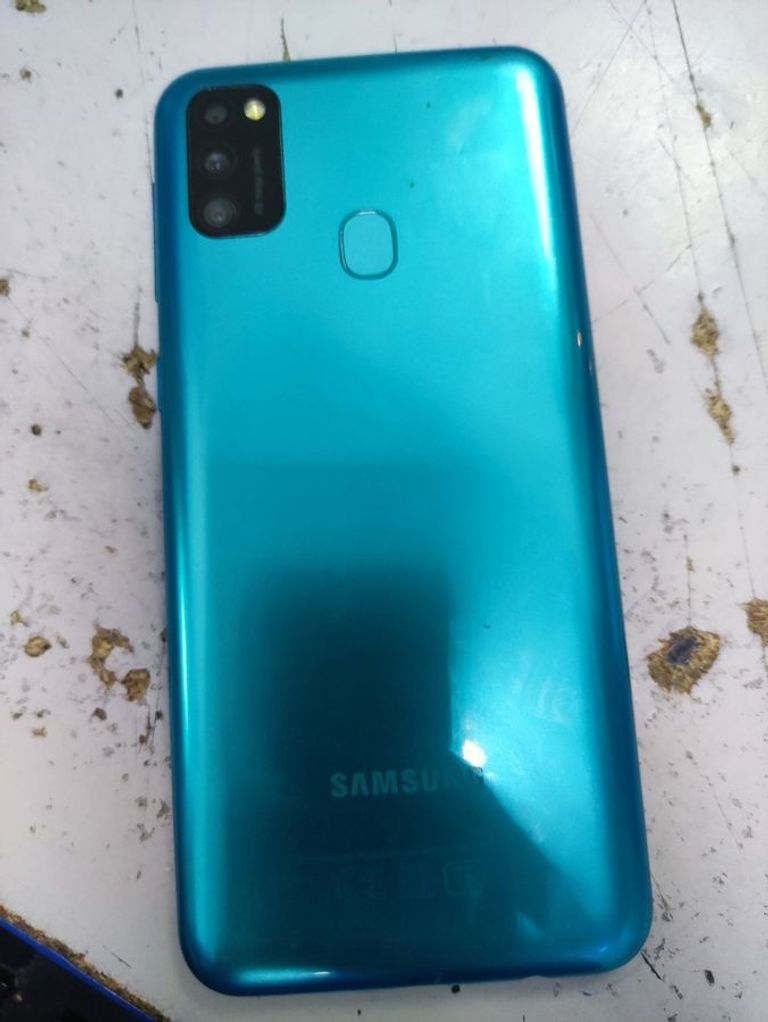 Объявление Samsung m215f galaxy m21 4/64gb Б/У