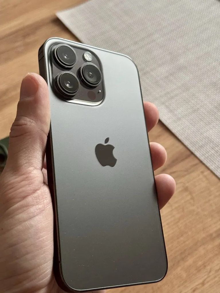 Купить Apple iPhone 13 Pro 256GB Graphite (MLVE3) Б/У