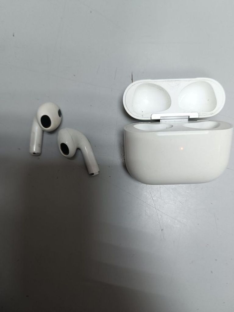 Apple airpods 3rd generation Код:01-200894597. Зображення 5