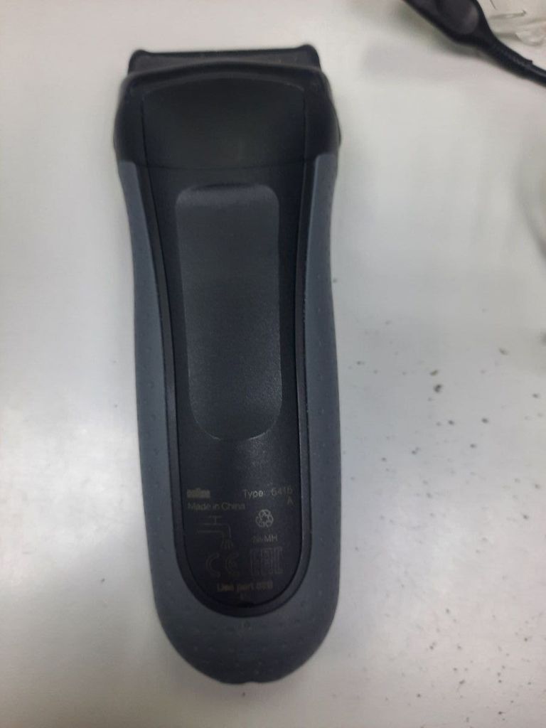 Дешиво Braun Series 3 3000s + EN10 с ломбарда