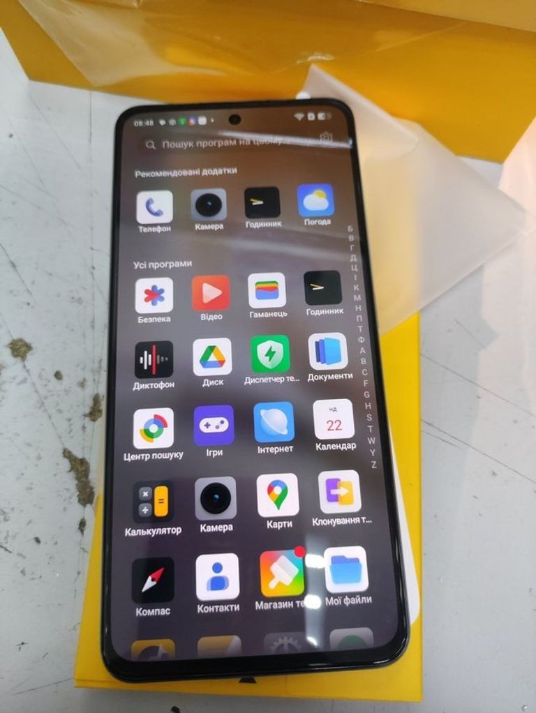 Купити Realme 14X 5G 8/256GB Carbon Black Б/У