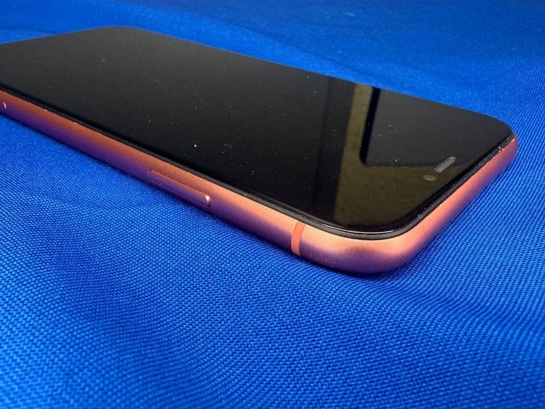 Apple iphone xr 64gb Код:01-200918143. Изображение 5