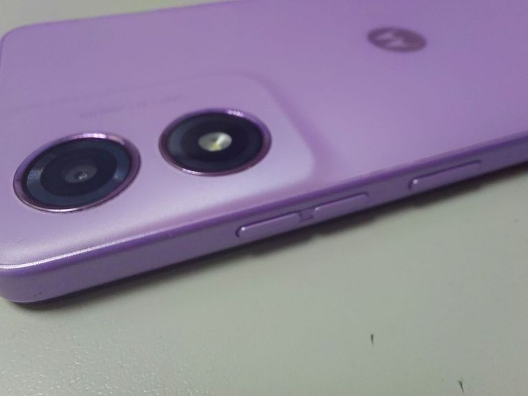 Распродажа Motorola moto e14 2/64gb, продавец Техноскарб