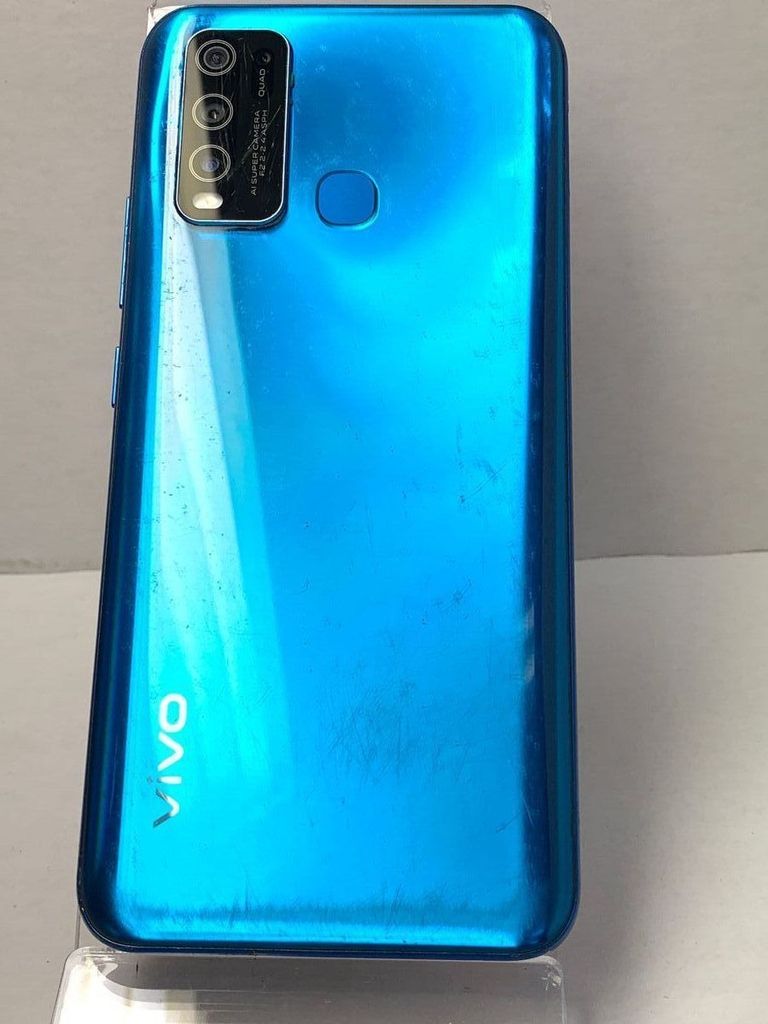 Купить vivo Y30 4/64GB Blue Б/У
