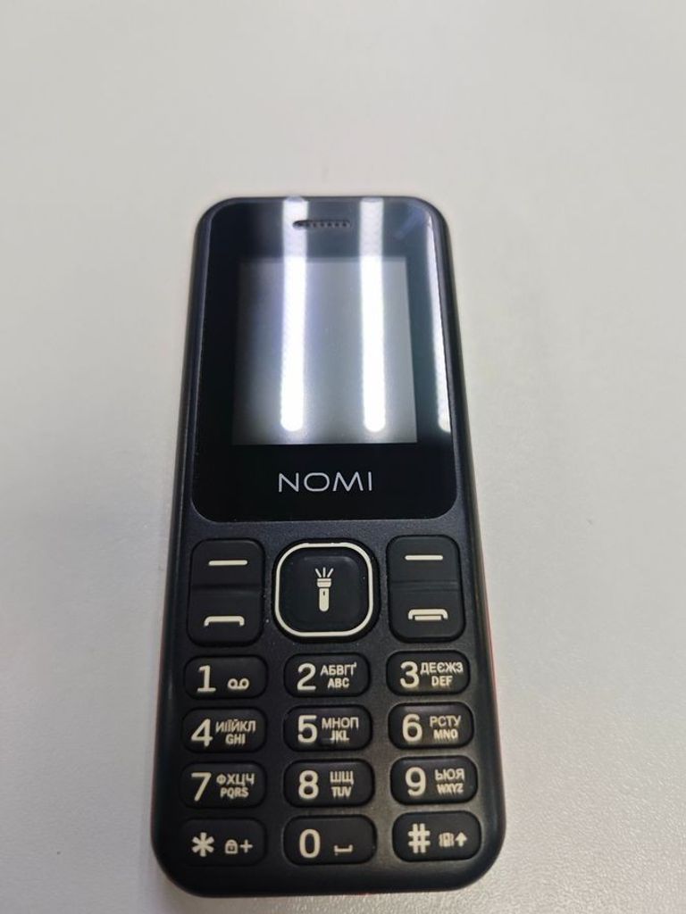 Купити Nomi i1880 Black Б/У