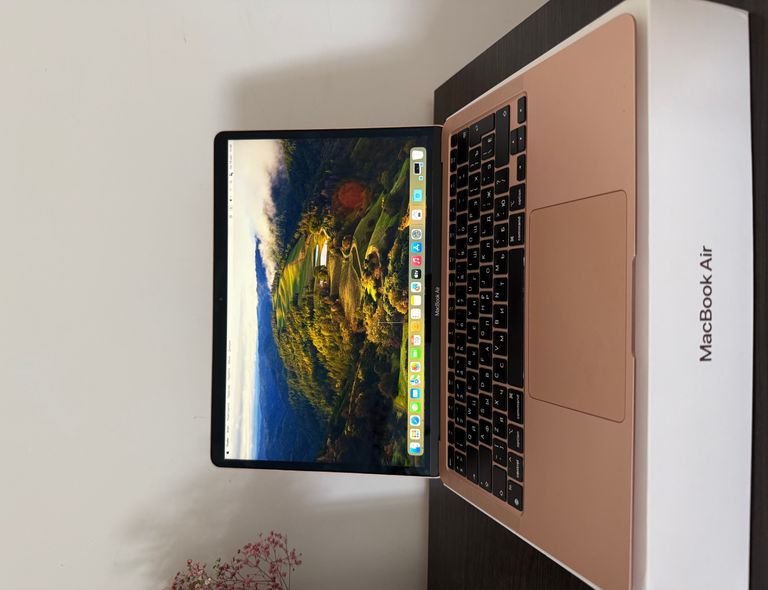 Купити Apple MacBook Air 13" Gold Late 2020 (MGND3, Z12A0006C) Б/У