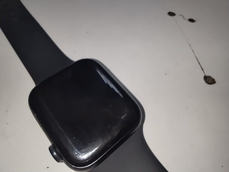 Apple watch se 2 gps 44mm aluminium case Код:01-200939999. Изображение 5