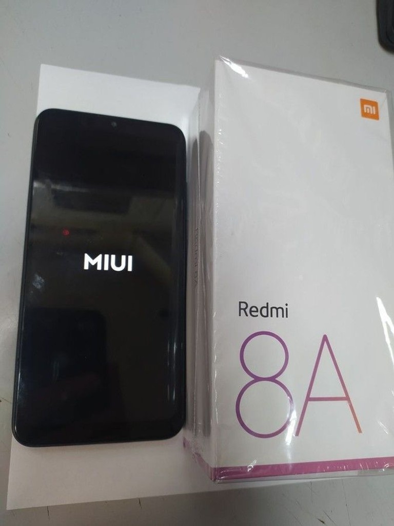 Купити Xiaomi Redmi 8A 4/64GB Black Б/У