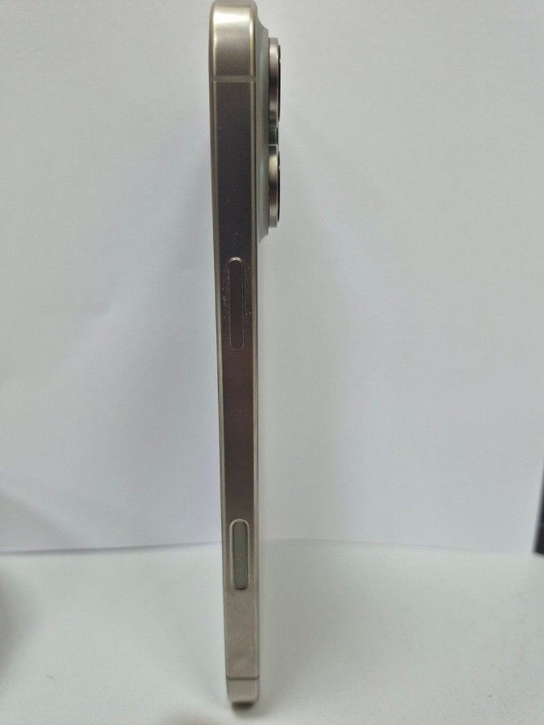 Apple iphone 16 pro max 1tb Код:01-200950178. Зображення 9