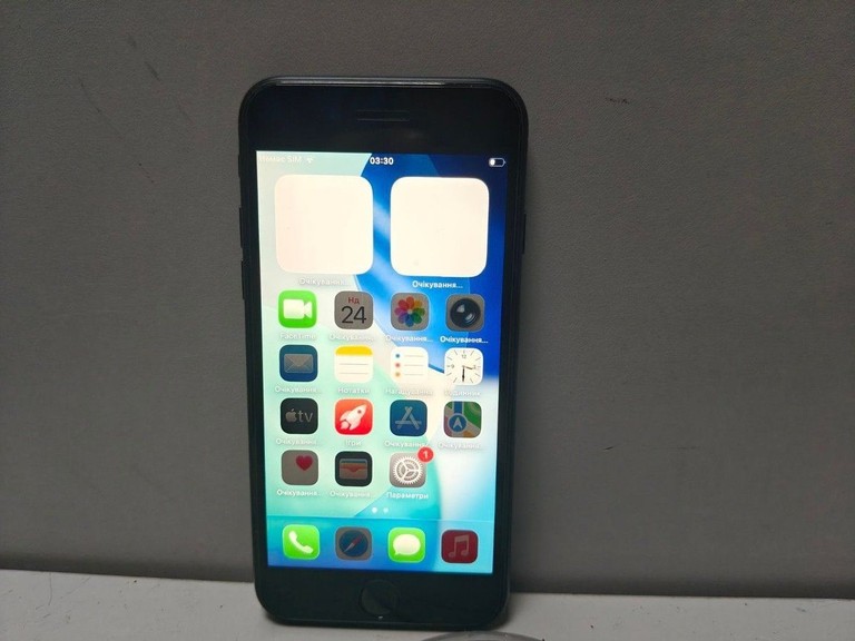 Купити Apple iphone se 2022 128gb Б/У