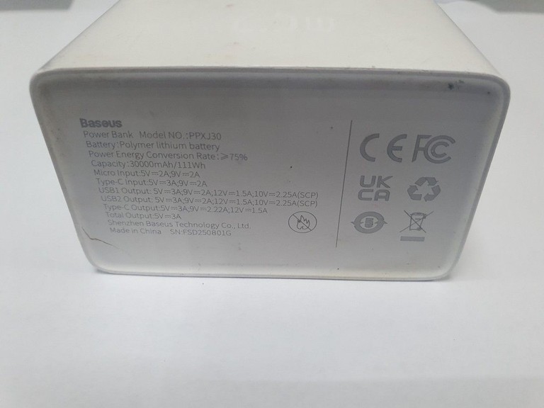 Дешиво Baseus 22.5w 30000mah с ломбарда