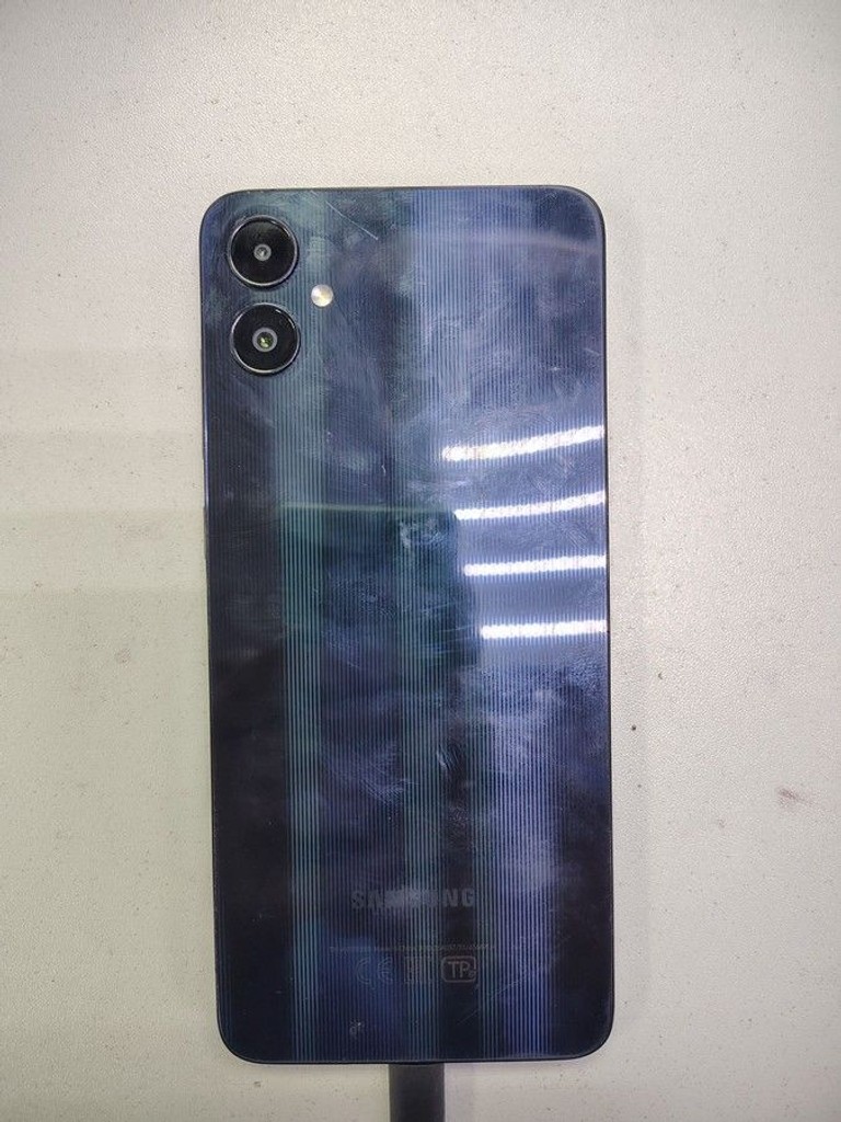 Розпродаж Samsung galaxy a05 4/64gb, продавець Техноскарб