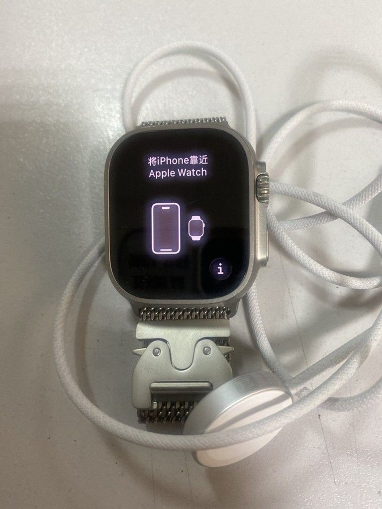 Купити Apple watch ultra 2 gps + cellular 49mm titanium case Б/У