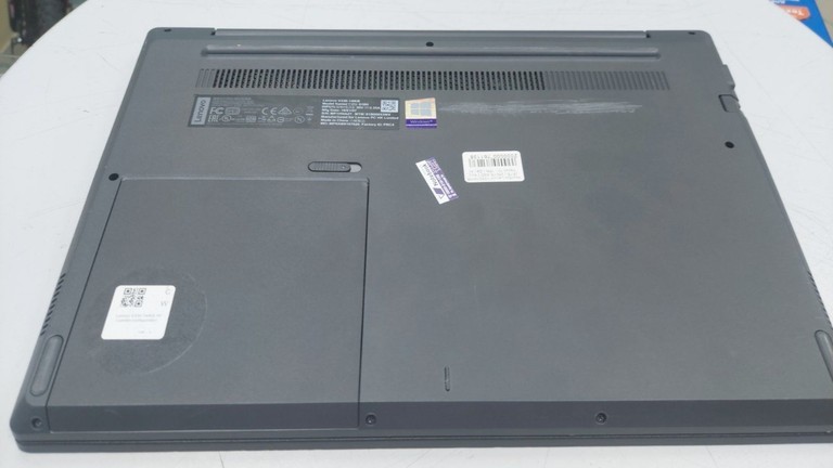 Распродажа Lenovo 14/core i5 8250u ddr4/8gb ddr4/hdd *відсутній/ssd 256 gb/*інтегрована, продавец Техноскарб
