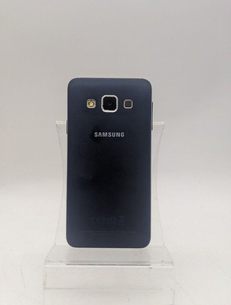 Розпродаж Samsung galaxy a3, продавець Техноскарб