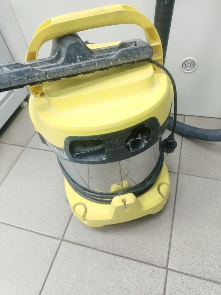 Дешево Karcher wd 2 plus s v-15/4/18 1.628-050.0 з ломбарду