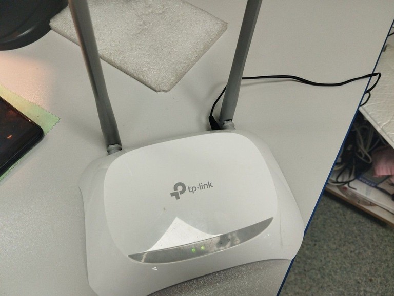 Дешево Tp-link TL-WR850N з ломбарду