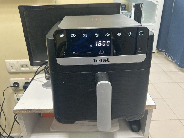 Дешиво Tefal Easy Fry Mega Compact EY8618E0 с ломбарда