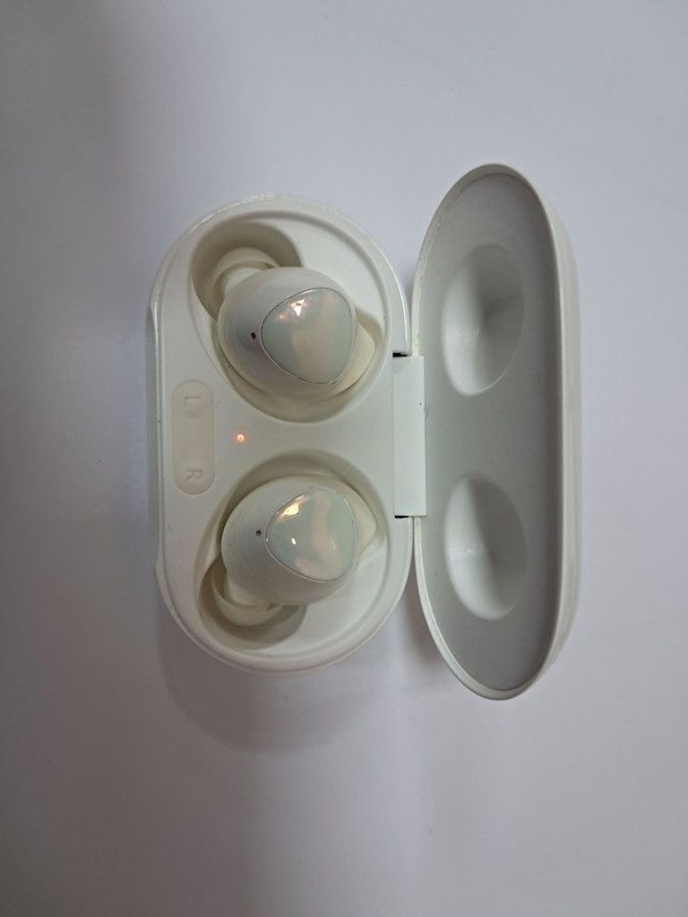 Купити Samsung galaxy buds+ sm-r175 Б/У