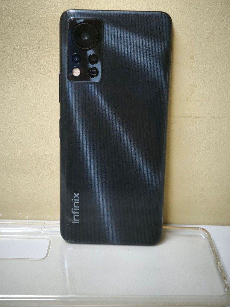 Купити Infinix hot 11s nfc 4/64gb x6812b Б/У