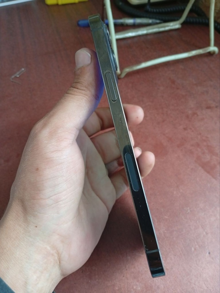 Купити Apple iPhone 12 Pro Max 256GB Graphite (MGDC3) Б/У