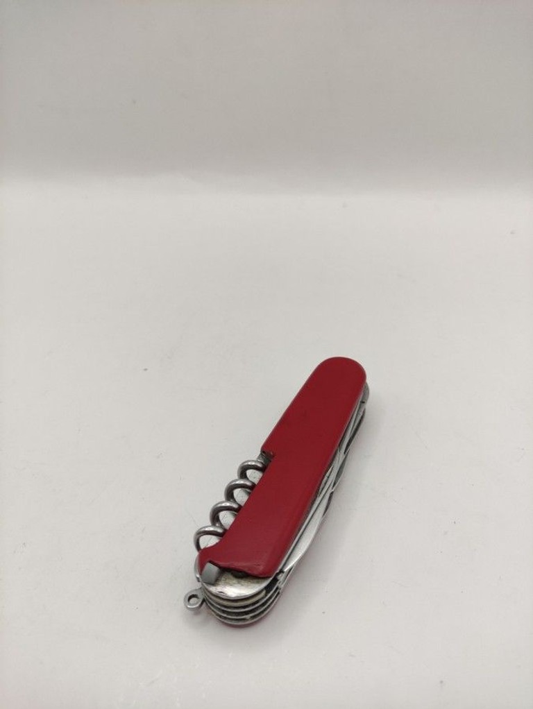 Дешево Victorinox Climber Red Transparent Blister (1.3703.TB1) з ломбарду