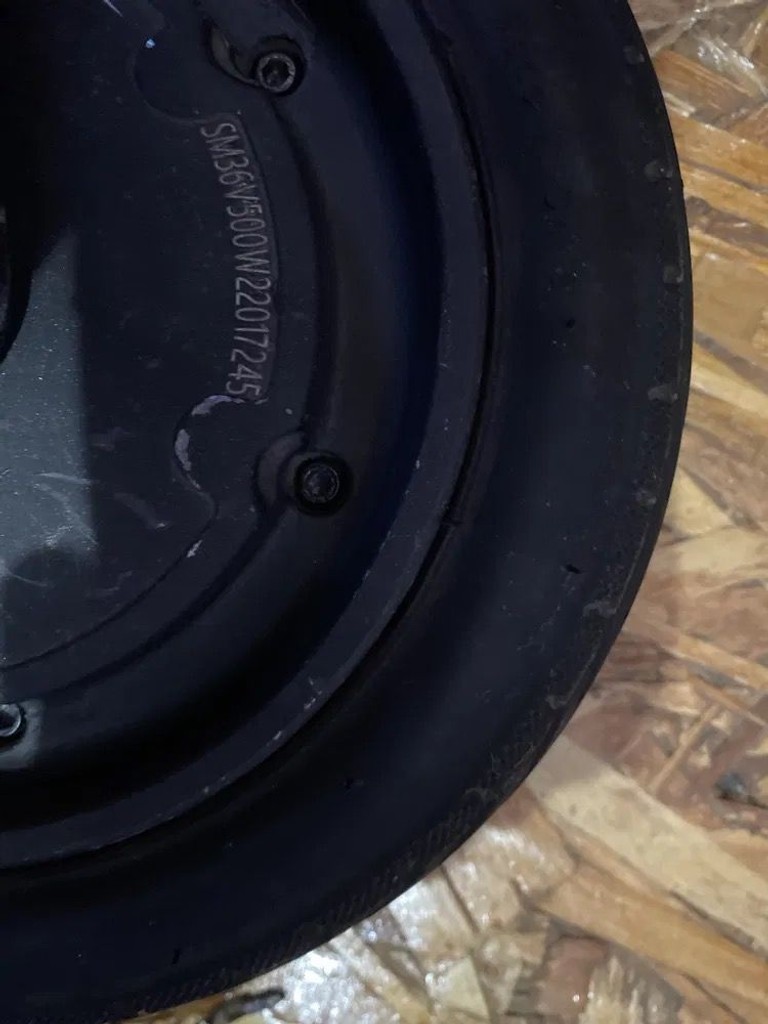 Дешево Wheel 8,5 в месте с вилкой и камерой з ломбарду