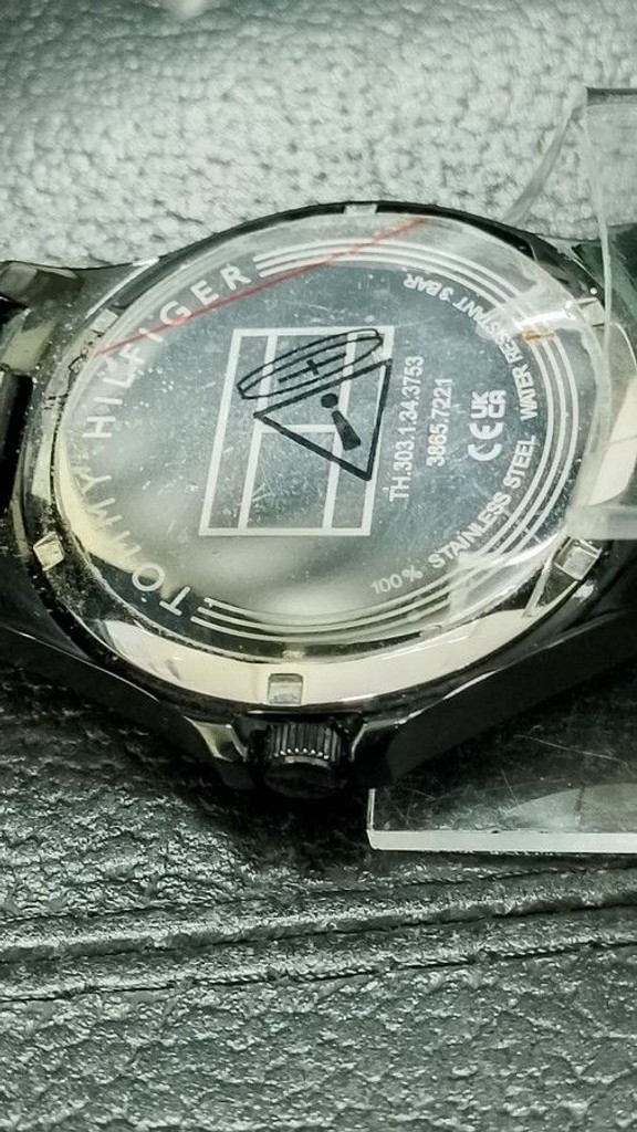 Оголошення Tommy Hilfiger 303.1.34 Б/У